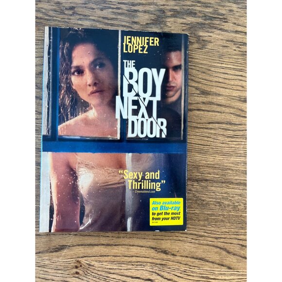 The Boy Next Door 2015 DVD Thriller Drama Jennifer Lopez Ryan Guzman Pre-Owned - Picture 1 of 4
